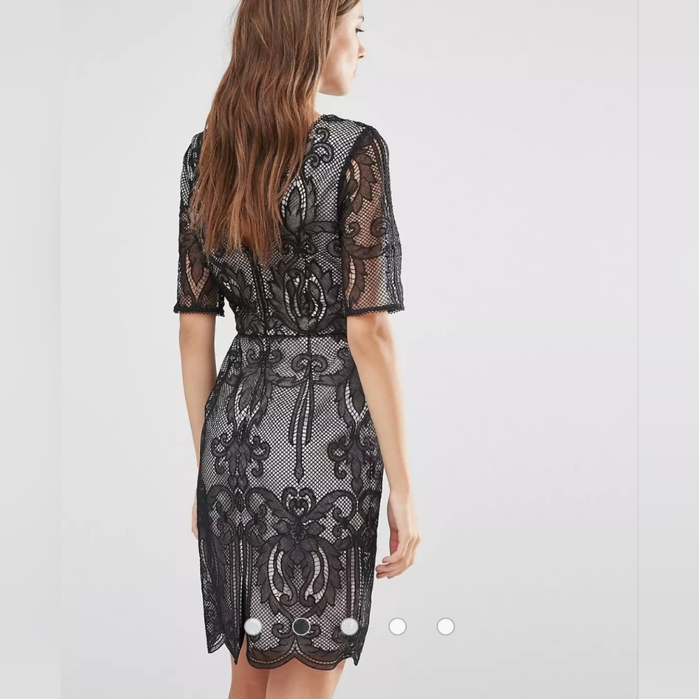 REISS Zola Lace Dress  Black Scalloped Hem V-Back Party Cocktail US 4 - Picture 4 of 16